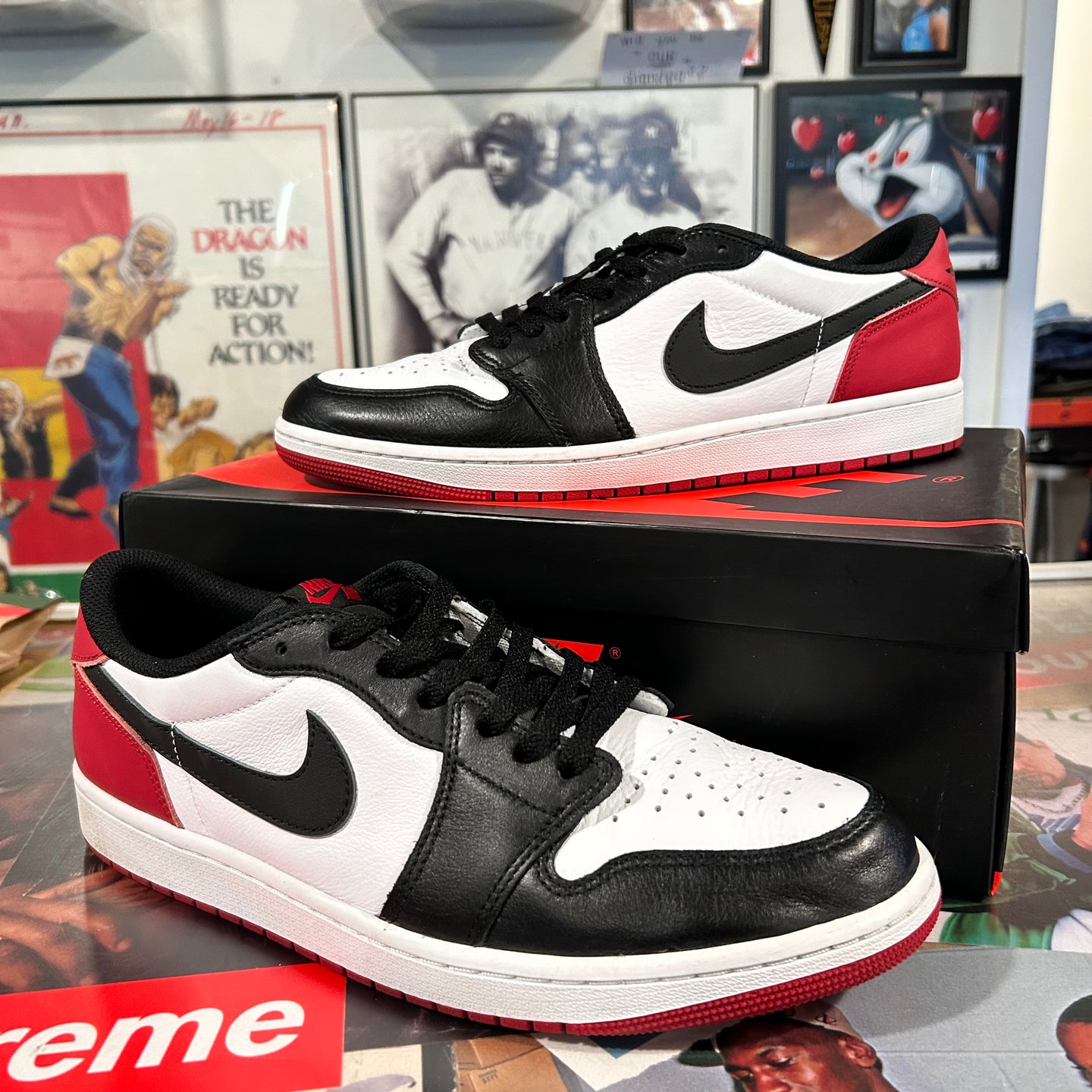 Black toe Jordan 1 lows