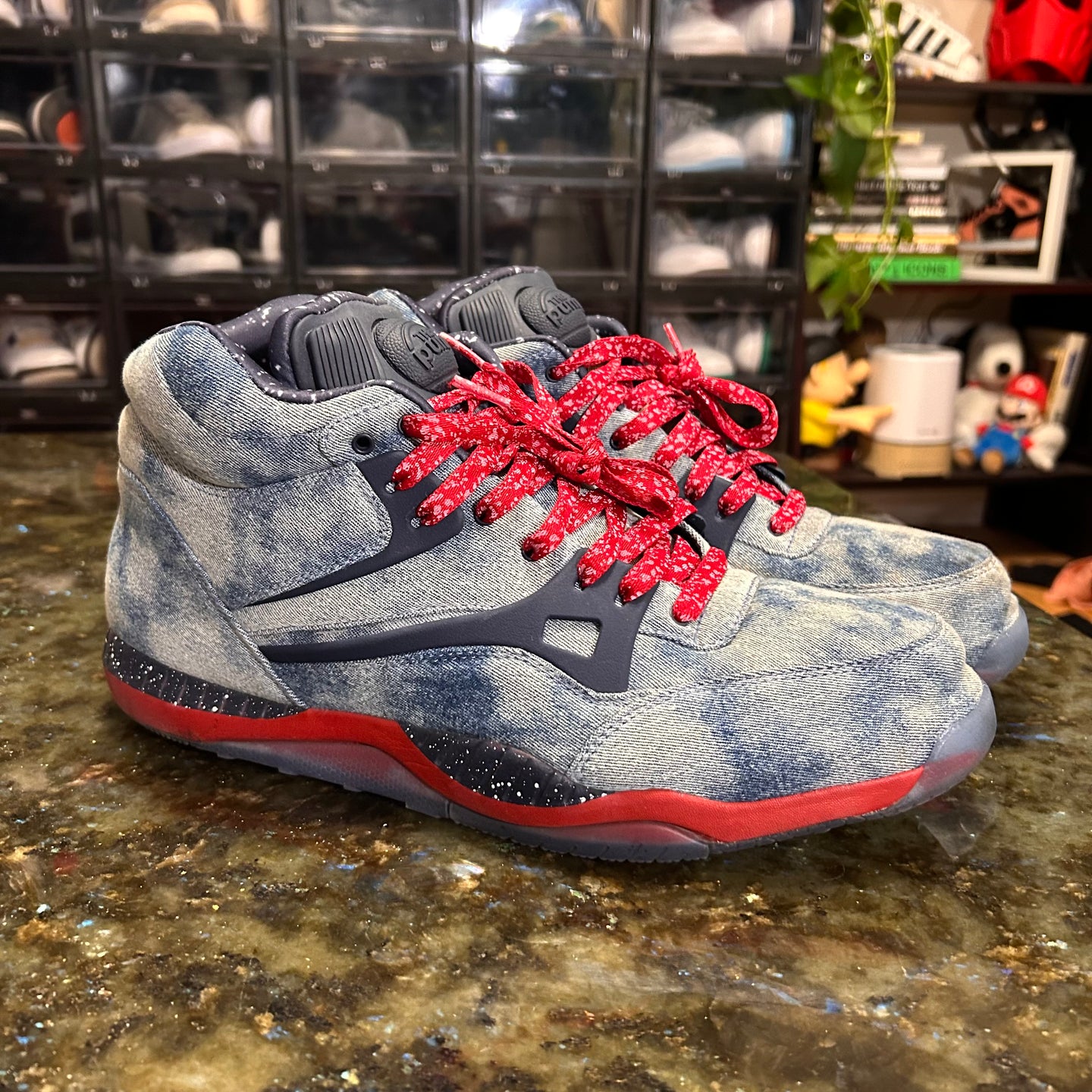 Denim Reebok pumps