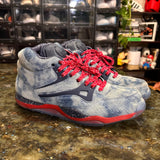 Denim Reebok pumps