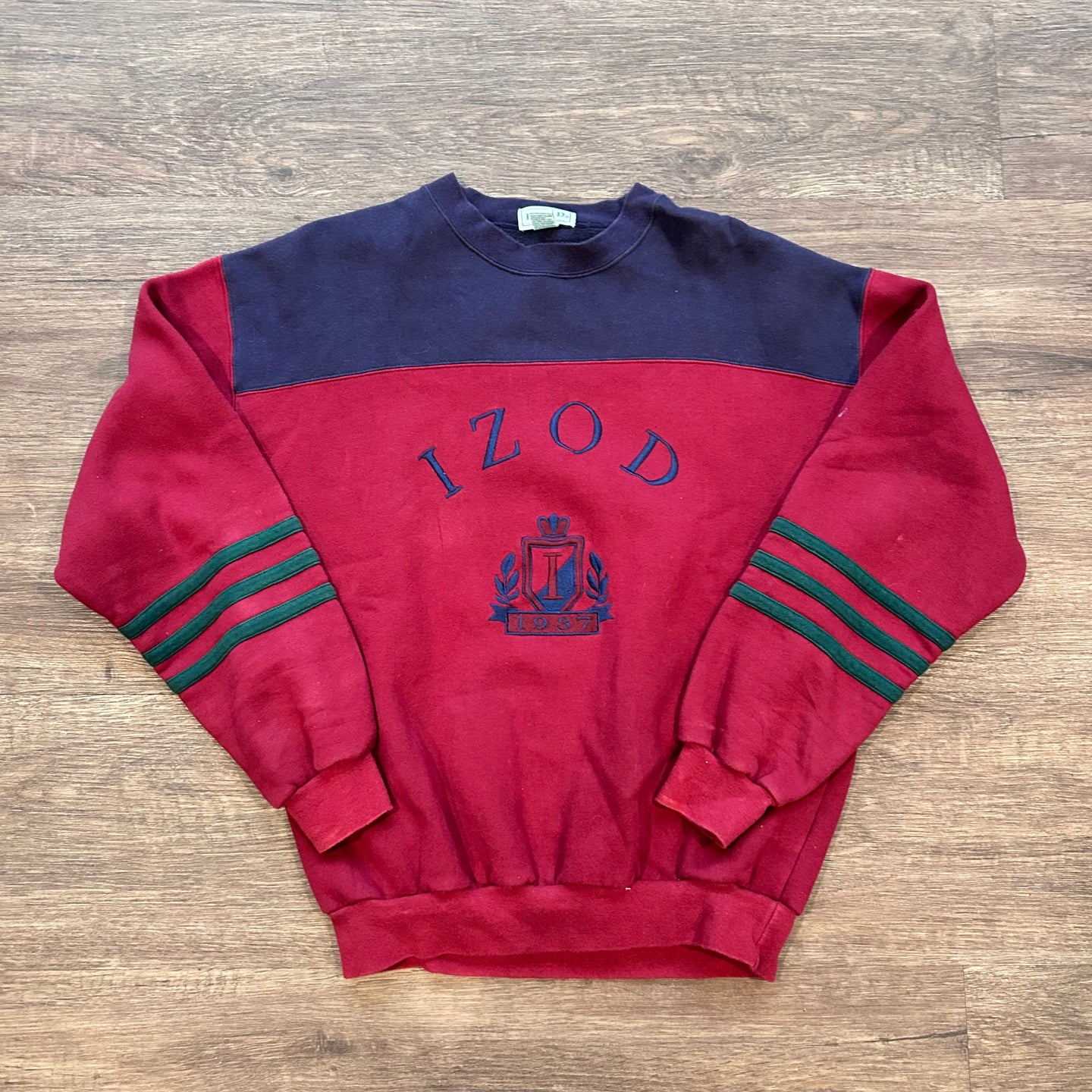 Izod Crewneck