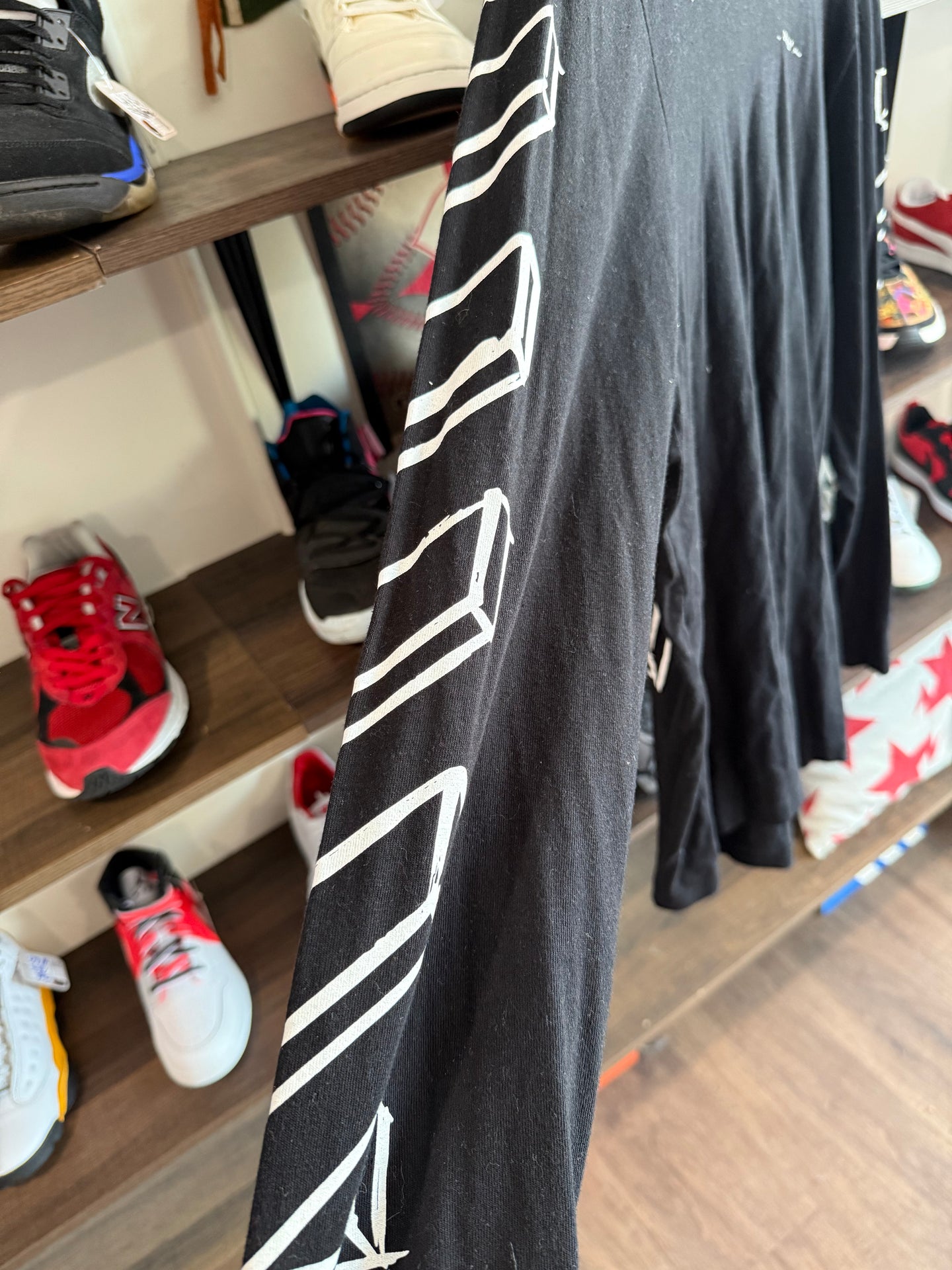 OFF-WHITE Long Sleeve T-shirt