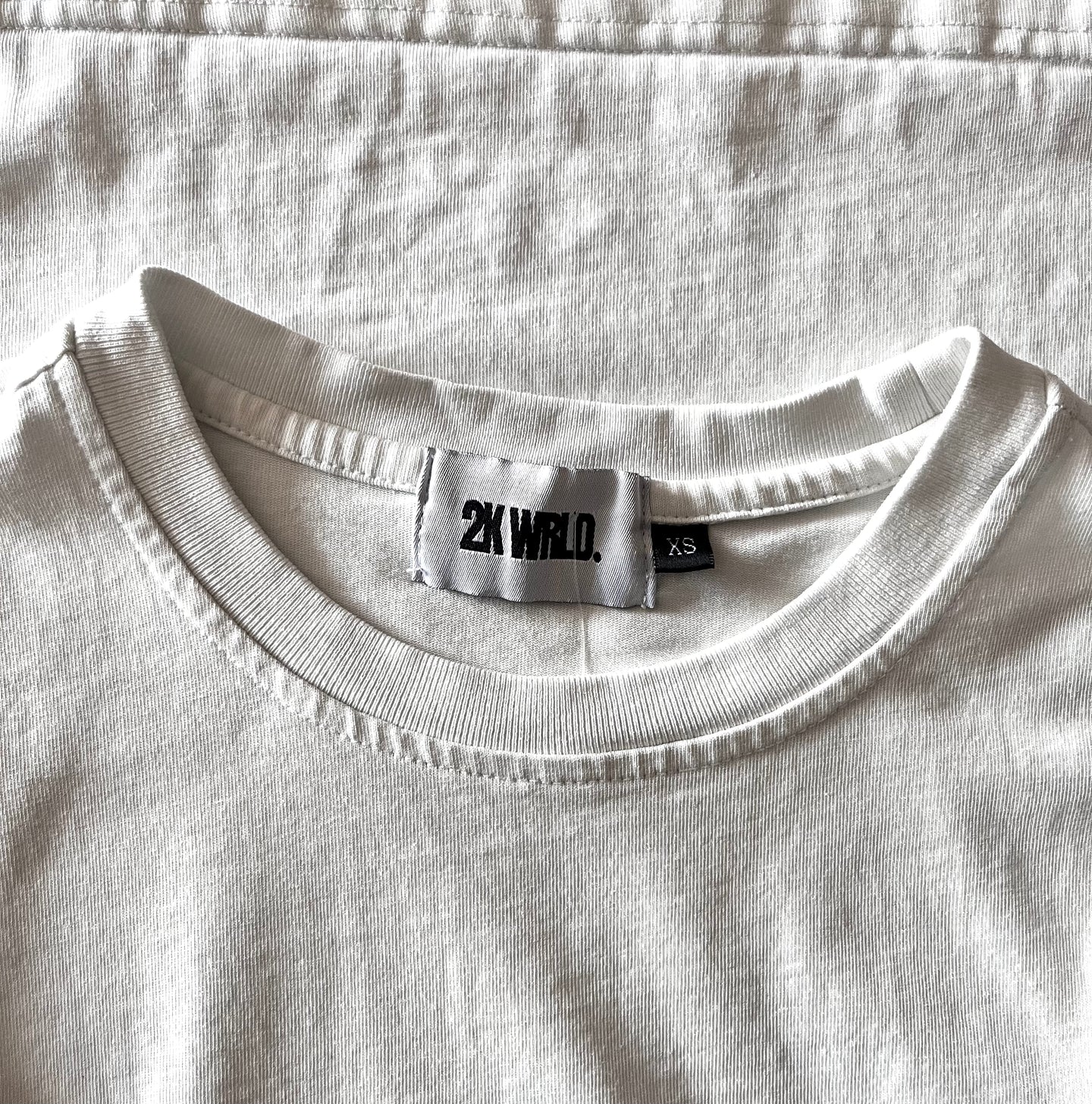 2K WRLD Flat Six Porsche Crop Top T-shirt