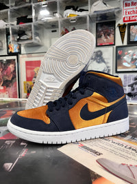 Air Jordan 1 Mid SE "Stain Gold"